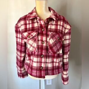 Bagatelle Woman’s Red Plaid Wool Blend Heavy Weight Soft Shacket Size Medium